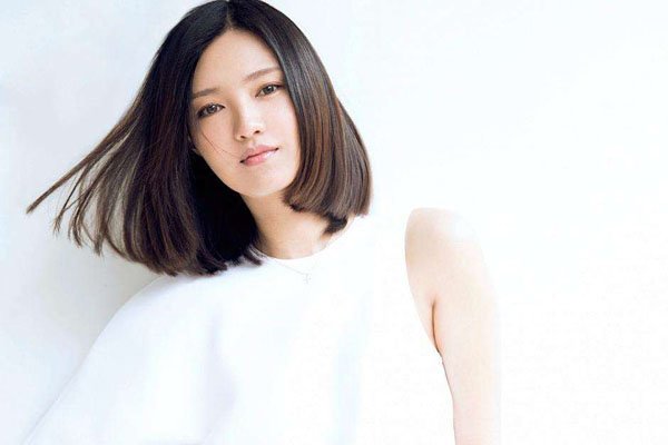 傅晶老公的个人资料 43岁还没有结婚为什么