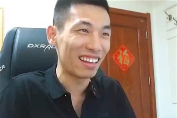 旭旭宝宝的号值多少钱 网友说不值钱怎么回事