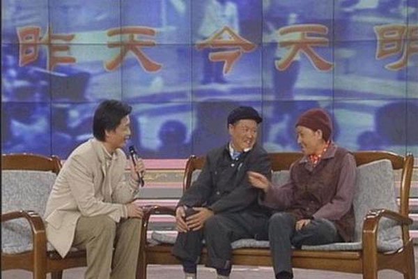赴本山现在的国籍 都说他改国籍改到哪个国家去了