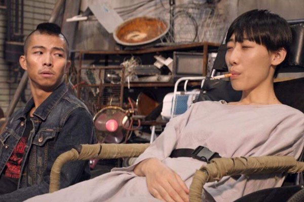 无名之辈插曲光是谁唱的 现实中好多人的真实写照