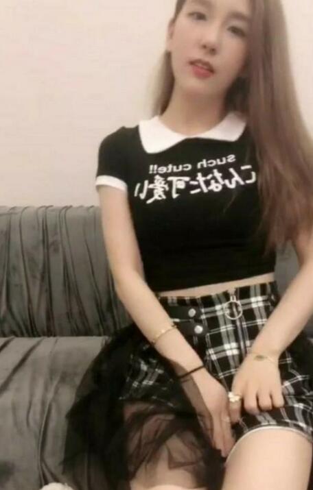 rita艾希纳尔的梗 rita开播五轮车开黑,姿态频繁玩rita电竞椅梗