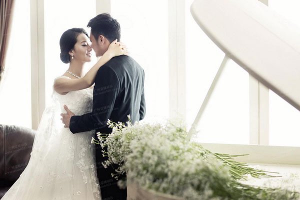 印小天前妻哈琳娜现状 骗婚女采取这种偏激手段真相