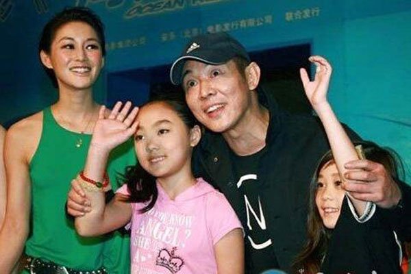 利智与李连杰的感情 李连杰真是女人命:四个女儿