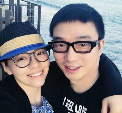 张靓颖被曝婚变与冯轲离婚 网友:应该听妈妈的话