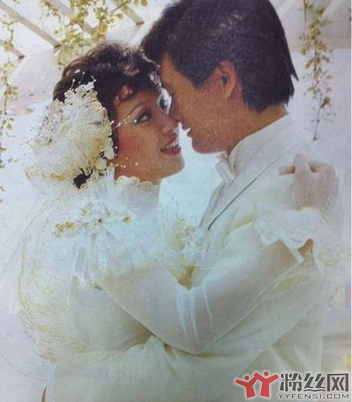 余安安周润发的前妻 余安安为什么和周润发分手
