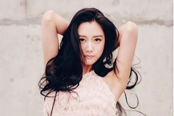Clara����������� �ڵ�Ӱ����ʥ���еı���