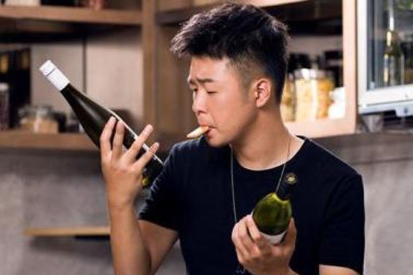 �ź��εĸ������� �ڿ챾��ô����û�б���������