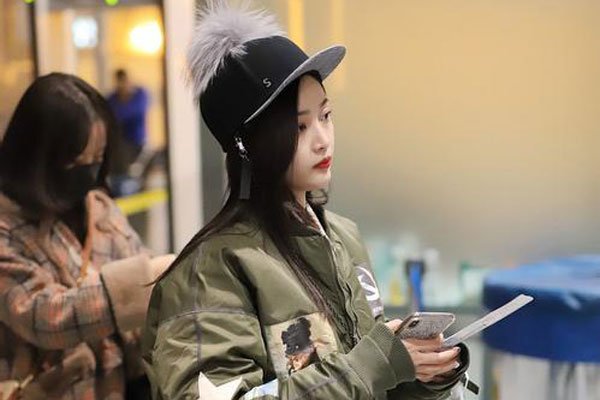 创造101吴宣仪与朱正廷拍吻戏 她的男朋友是朱正廷吗