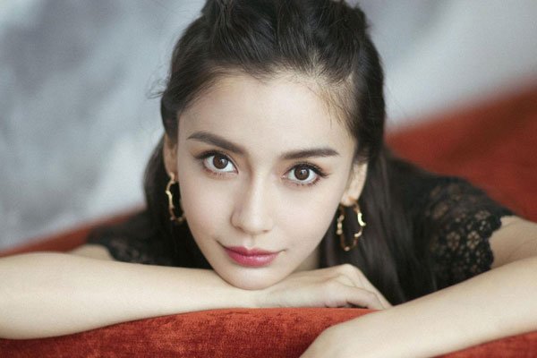 angelababy�������� ��������������Ļ�Ӧ�����������Ĵ���