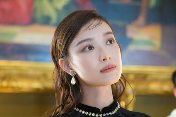 倪妮的前男友 大学图清纯被质疑整容变化很大
