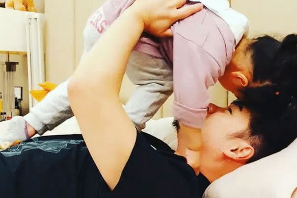 许婧和陈赫为什么分开 陈赫追了许婧几年,她大学好多任对象