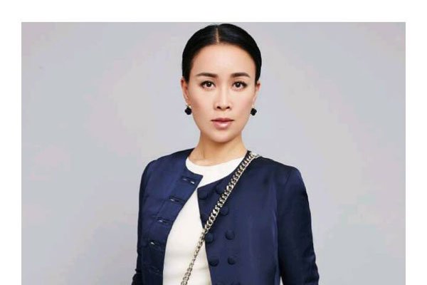 那英是叶赫那拉氏吗 是谁的后裔满族什么旗