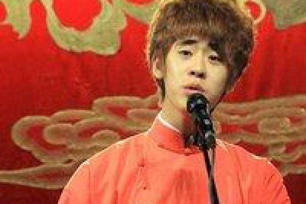 张云雷前女友给他一刀 为情自杀都这么严重了