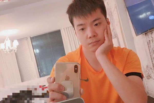 黄毅清究竟有钱吗 微博晒存款一共一个亿真心不多