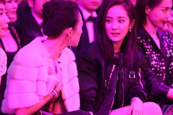 章子怡夸赞杨幂美 从未合作过不撞型没有竞争关系自然融洽