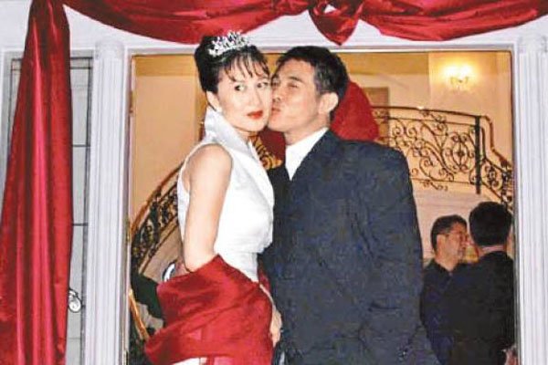 多人少人爱过利智 那么多人只有李连杰为她抛家弃子