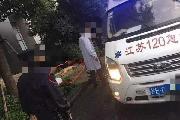 �ν�ȫ����¥������� ��������ô���ν��й�ϵ