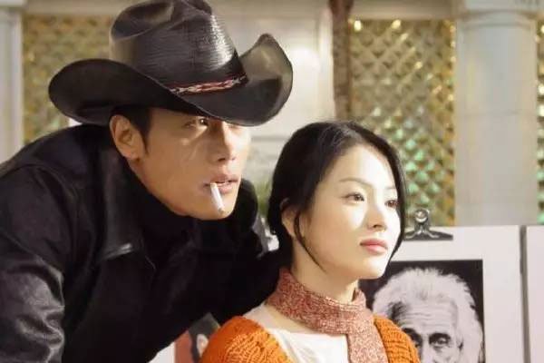 宋慧乔前男友有哪些 做了什么激怒宋仲基无预警离婚