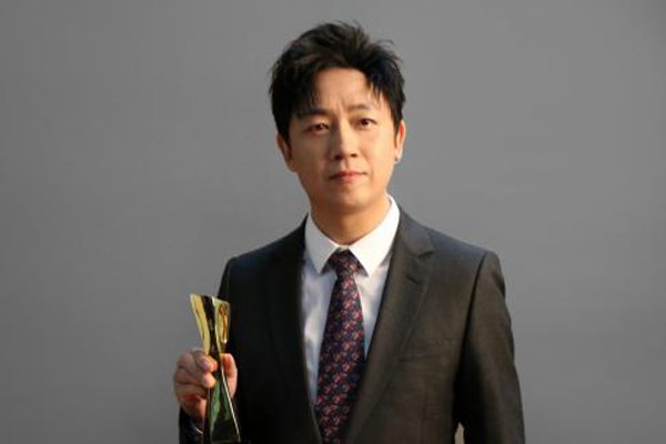 潘粤明八卦黑料 董洁王大治当年事件是忍无可忍才出轨的
