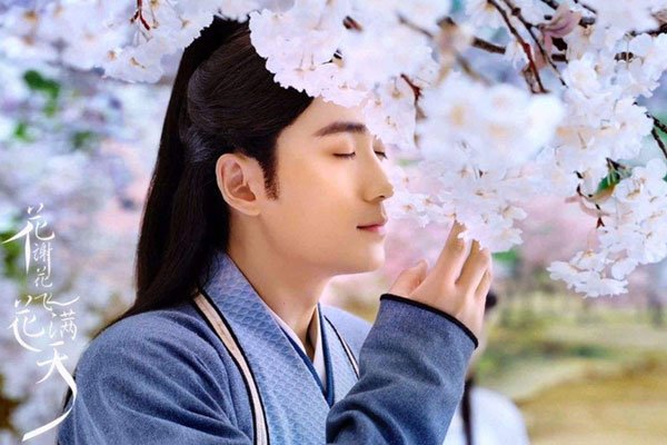 朱一龙为什么叫居老师 将错就错的雅称还挺适合他