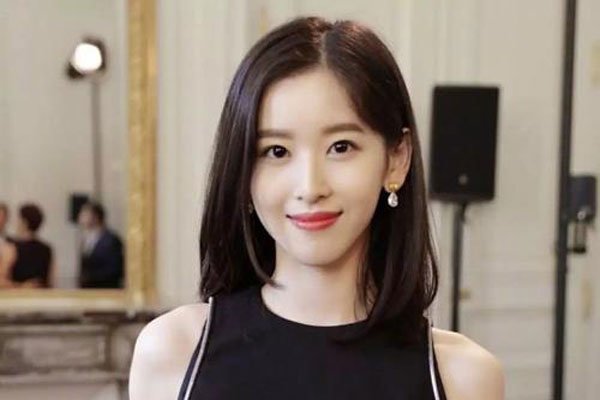 �������լ��Ů�� ���쳴�������������