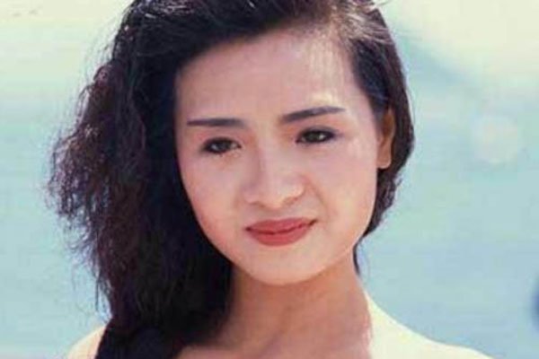 叶子媚八卦 已经是退出了娱乐圈