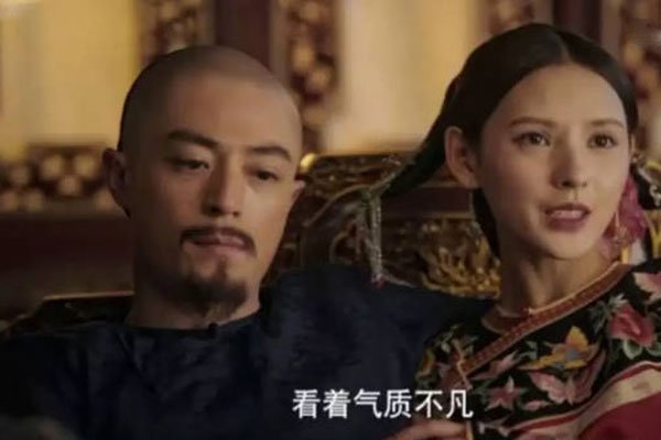 张予曦整容网红前照片对比 外貌争议原因是不是整容呀