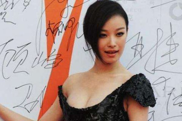 倪妮的三天三夜一晚8次是真的吗 托乳门照片身材为什么这么好