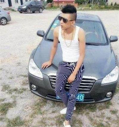 yy�ٷ������ӵ�Ǹ �����Ի�ǰ��