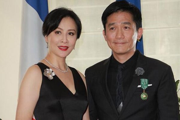 刘嘉玲当年遇到的事情造成不能生育 梁朝伟刘嘉玲为什么丁克