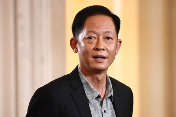 王志文个人资料简介简历 与徐帆分手后宠爱现任妻子十多年