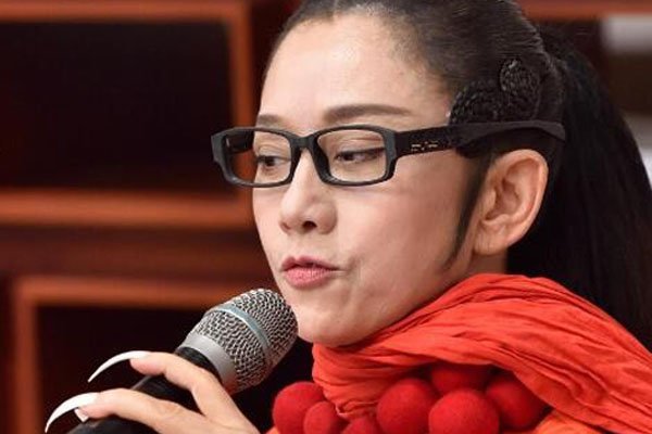 杨丽萍私生活糜烂吗 不生孩子的她还是一个女人吗