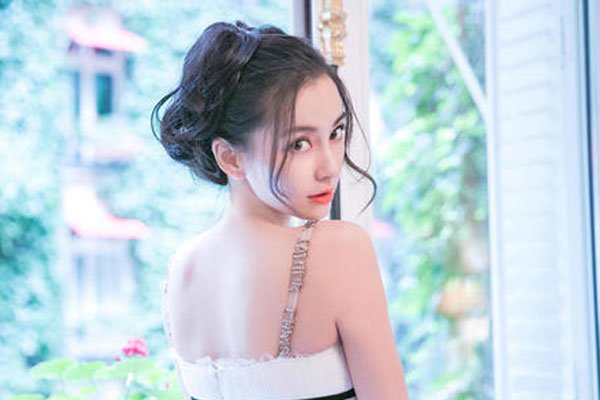��ӱ�����ж�����Ƭ �����ž��ǽ���Ч������