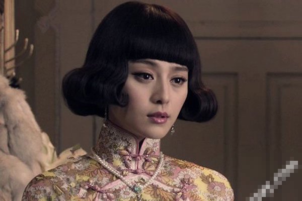 范冰冰前世照 人真的有前世今生不然两个人怎么这么像