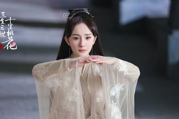 杨幂和唐嫣之间发生了什么 为什么关系变了翻脸原因