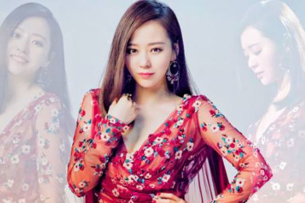 张靓颖打乳环啥意思为啥打R环 是为满足冯柯特殊爱好吗