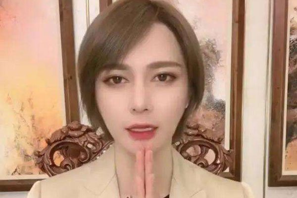 时大漂亮是男的还是女的 时大漂亮和辛巴解约了吗