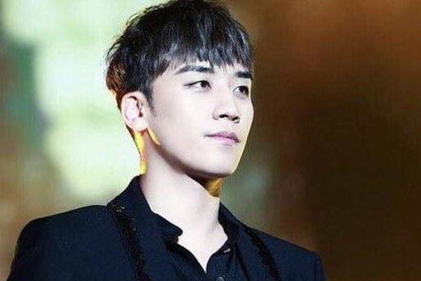 李胜利怎么了他们发生了什么 胜利曾在酒吧吸毒
