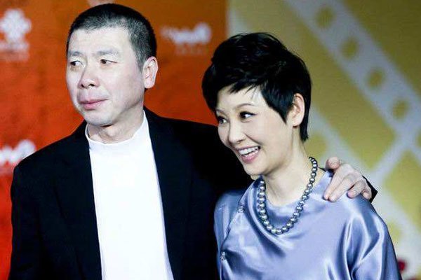 徐帆八卦黑料 结过几次婚冯小刚知道孩子为什么姓徐吗