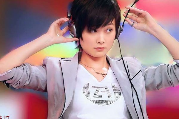 李宇春出什么事了 一年被人说去世好几回