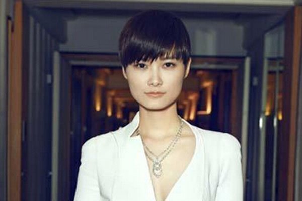 李宇春出什么事了 一年被人说去世好几回