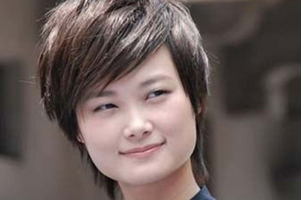 李宇春出什么事了 一年被人说去世好几回