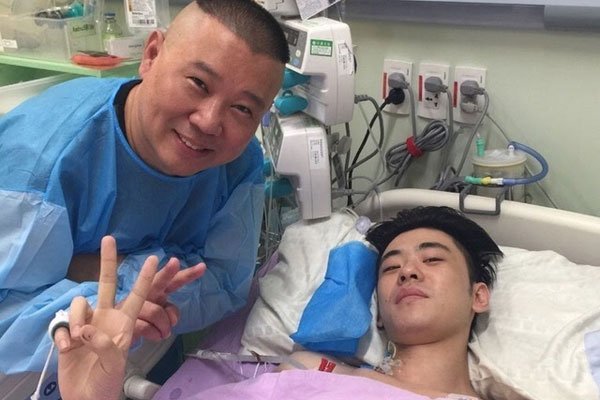 张云雷前女友给他一刀是真的吗 提到前任就落泪太重感情了