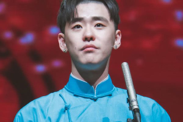 张云雷前女友给他一刀是真的吗 提到前任就落泪太重感情了