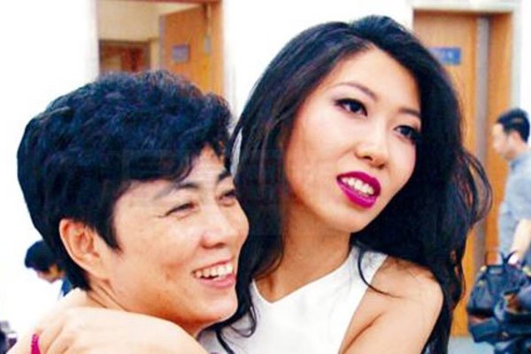 曲婉婷妈妈的故事 到底怎么了怎么销声匿迹了