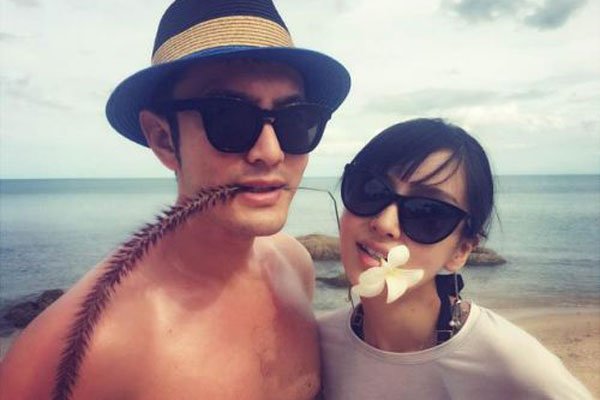 杨颖和黄晓明为什么离了婚 回应婚变模范夫妻感情发生变化