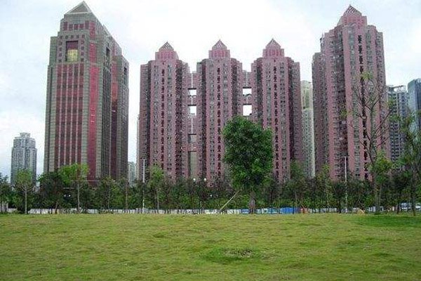 深圳中银大厦21楼有人住吗 那里的老板真的死了吗