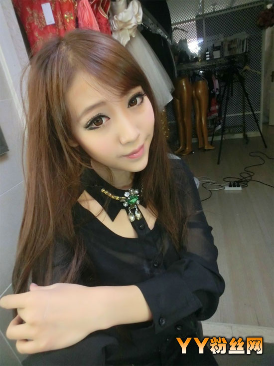 �ǳ����� ����Ө΢������ ����Ө����д����Ƭ��ȫ