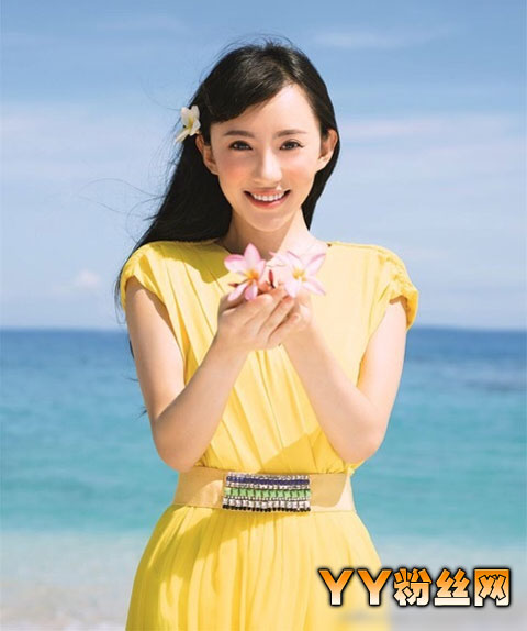 刘萌萌整容前后照片对比 家和万事兴宋香扮演者刘萌萌严重走光