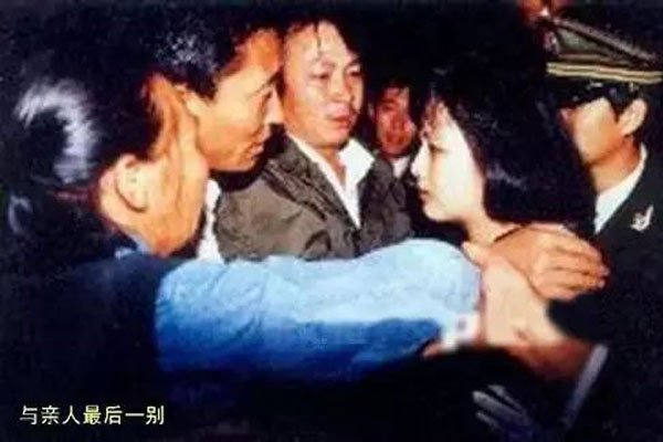 贩毒女陶静个人资料照片 想不到毒营里面居然会有这样的人!